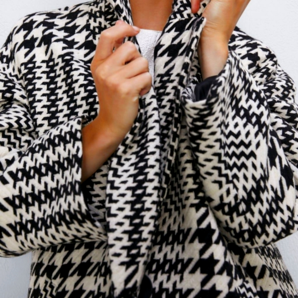 ISO Zara Houndstooth coat